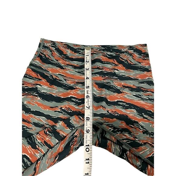 Fabletics leggings  - Picture 5 of 8